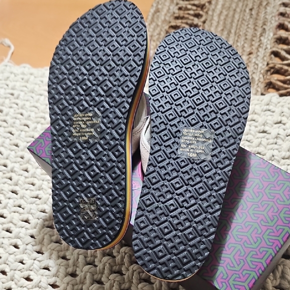 70's Platform Flip Flops Tory Burch Calcare/Sterling Gray / Rainbow Size 10 New - Picture 6 of 9